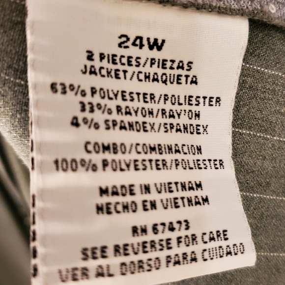 Danny & Nicole Plus Size Suit, Sz 24W - Picture 7 of 15